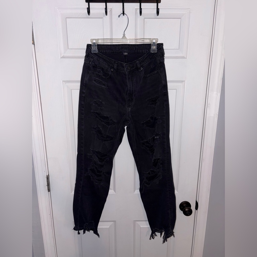 American Eagle mom jeans